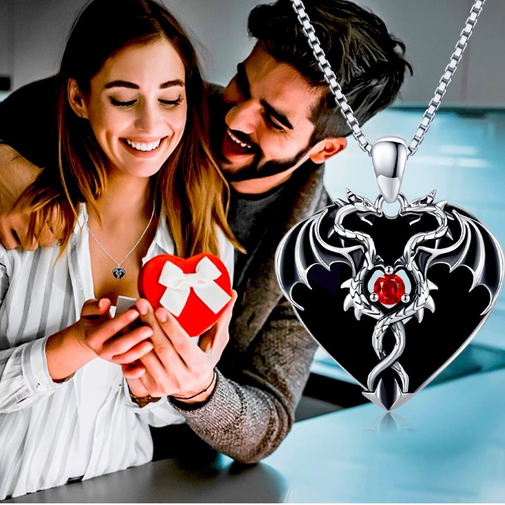 Women’s Sterling Silver Double Dragon Necklace Black Heart Crystal Pendant